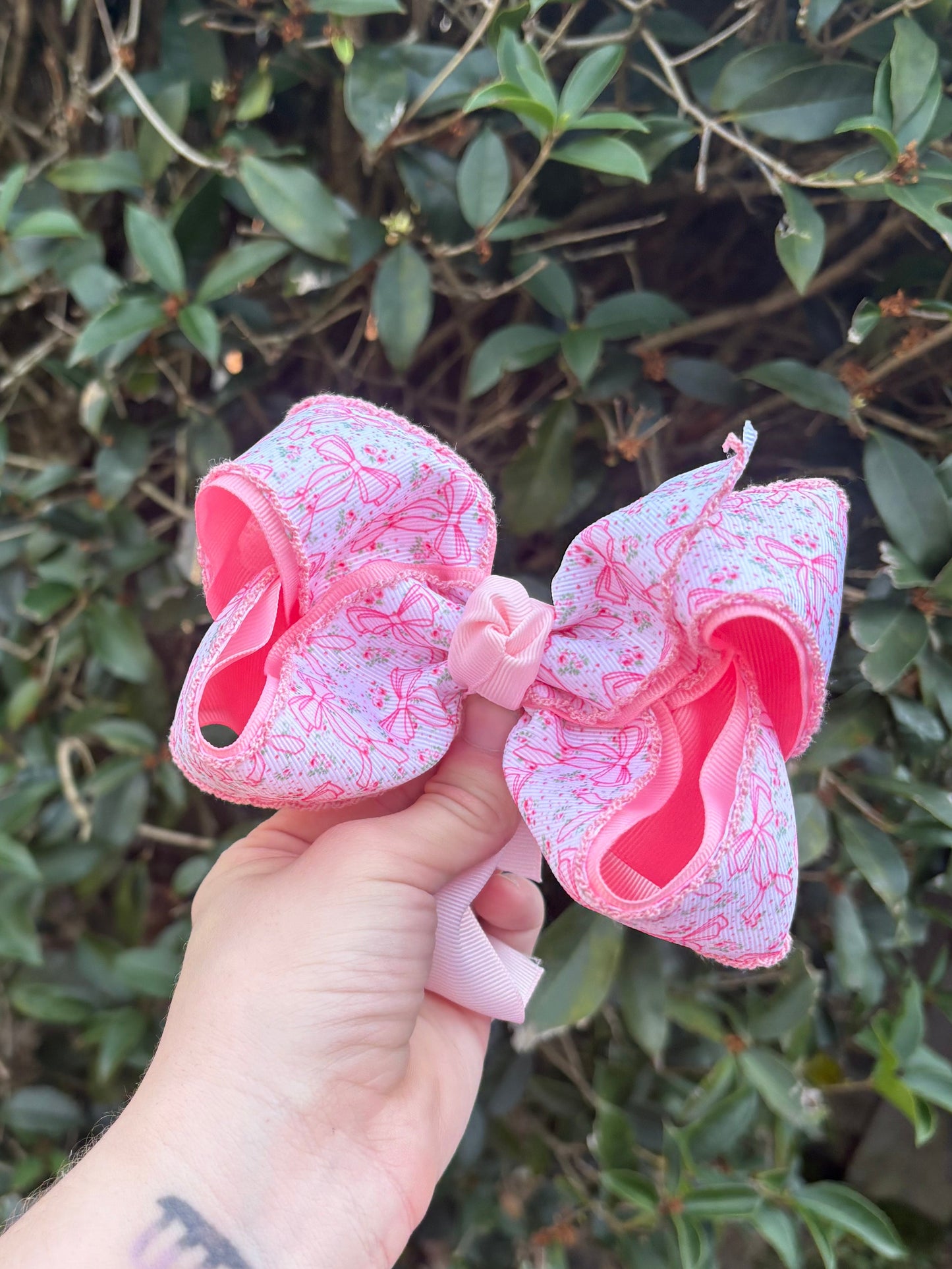 Chelsea Bow