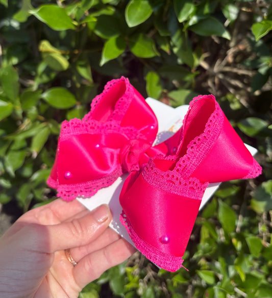 Victoria Bow