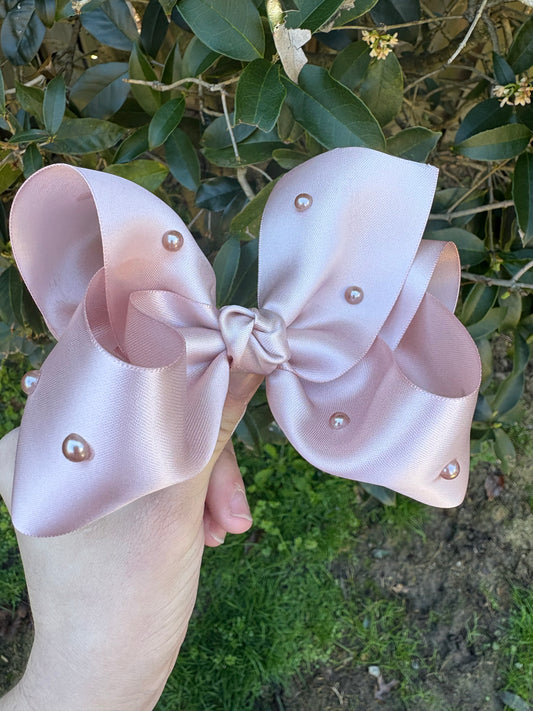 Hazel Bow